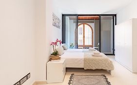 Aparthotel Mediterraneo By Neohotels-Centro 8 Min By Metro
